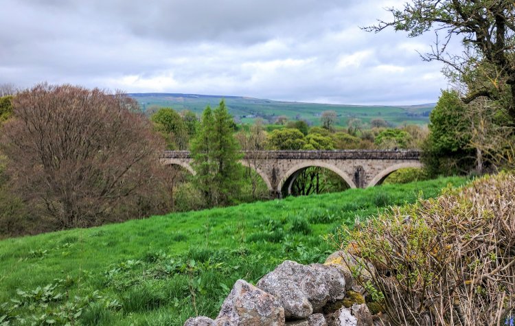 Grassholme Reservoir - Lune railway viaduct Lune railway viaduct