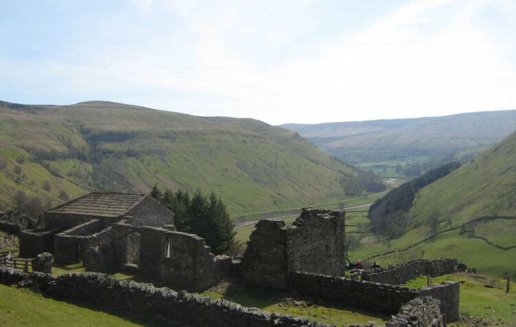Muker - Crackpot Hall Crackpot Hall