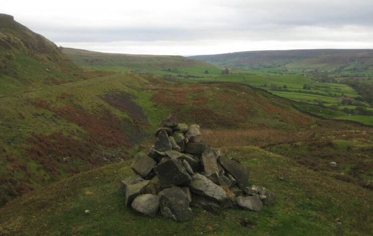 View of the Rosedale Valley from a stone cairn 