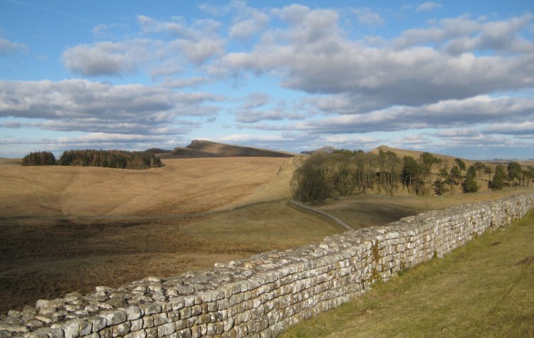 Shield on the wall - View from Housesteads towards Sewingshields Crags View from Housesteads towards Sewingshields Crags