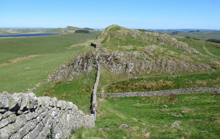  View of Hotbank Crags