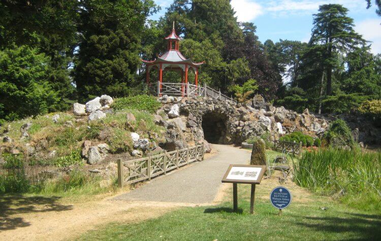 Woburn - Rockery & Pavilion Rockery & Pavilion
