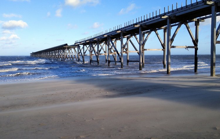 Steetley pier