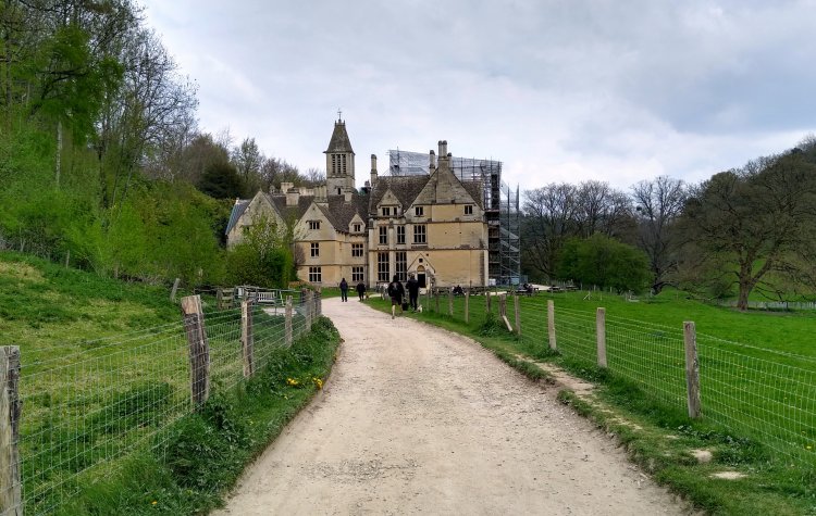 Mansion in Woodclose Park