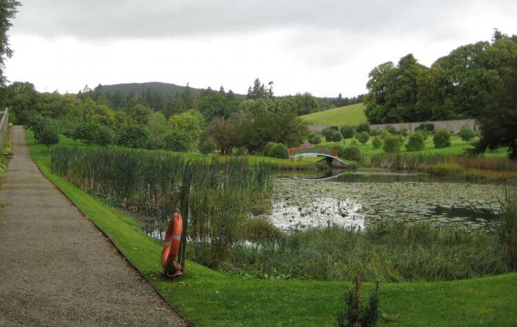 Blair Atholl - Path alongside Blair Atholl Castle Garden Path alongside Blair Atholl Castle Garden