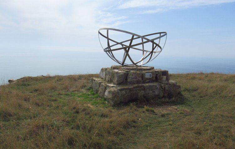 Kingston to Swanage - Radar monument Radar monument