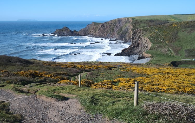 Cloverly to Hartland - Coastal cliffs near Hartland Quay Coastal cliffs near Hartland Quay