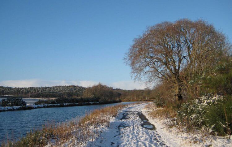 Path along the Caledonian Canal